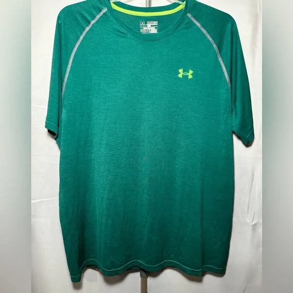 Under Armour Heat Gear shirt 2X. Green. Shirt sleeve. Great condition. - Picture 1 of 5